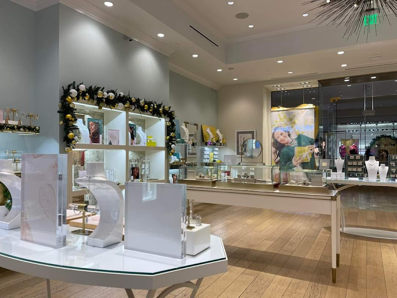 Kendra Scott