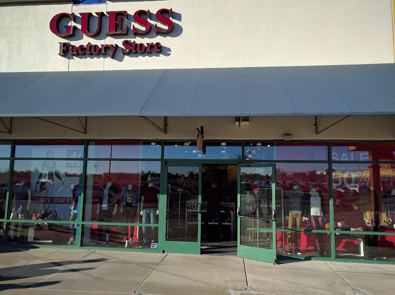 GUESS Factory