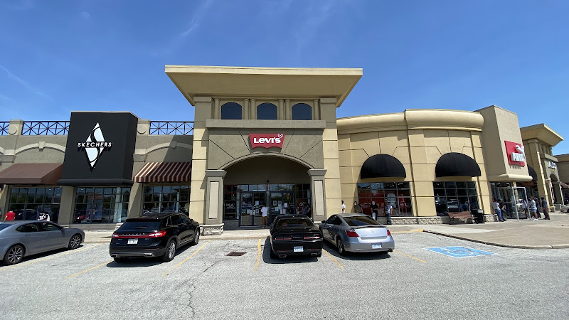 Levi's
