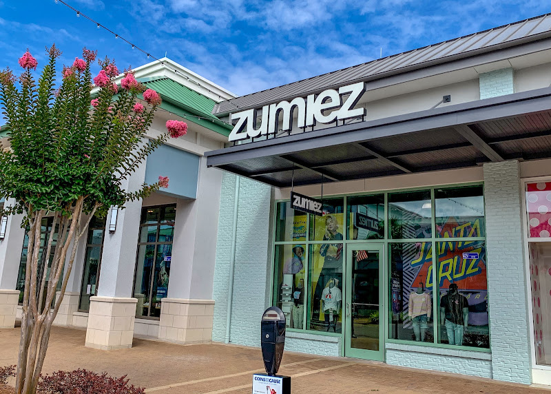 ZUMIEZ