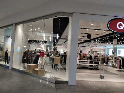 Q Fashion Clothing