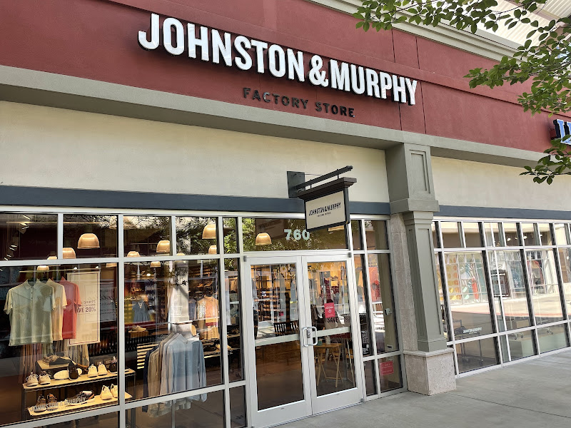 Johnston & Murphy
