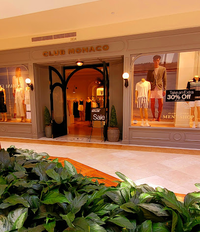 Club Monaco