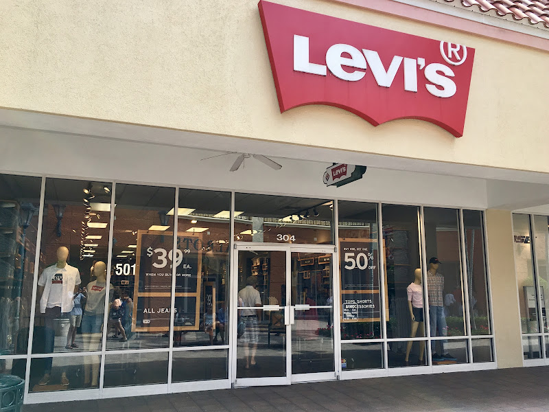 Levi’s Outlet Store