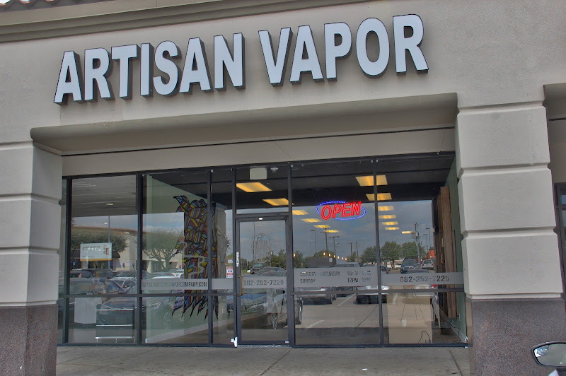Artisan Vapor & CBD Collins | Vape Shop | Smoke Shop | Delta 8 THC | THCA | Geek Bar | Hometown Hero | 3Chi | Kratom