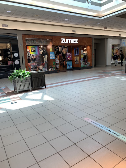 Zumiez