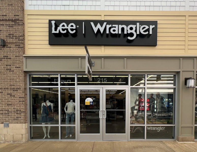 Lee | Wrangler Clearence Center
