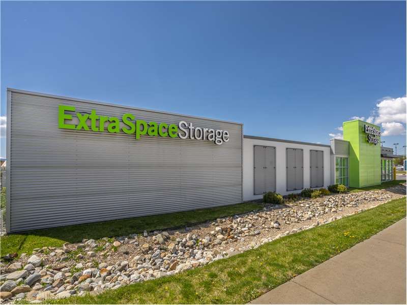 Extra Space Storage