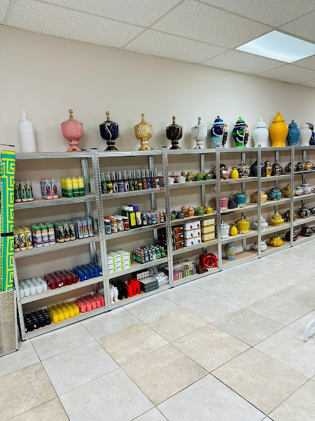 Botanica Ade Olorun, Pet Shop