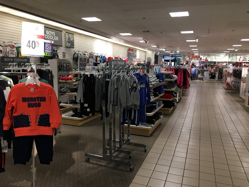 Fox Valley Mall