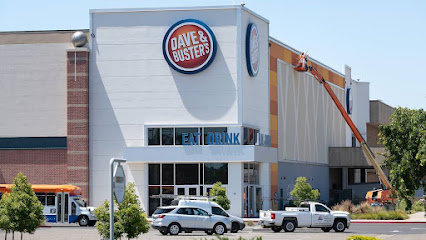Dave & Buster's
