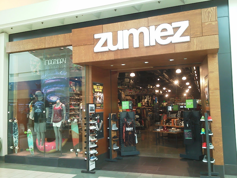 Zumiez