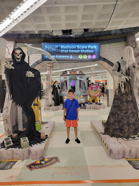 Spirit Halloween