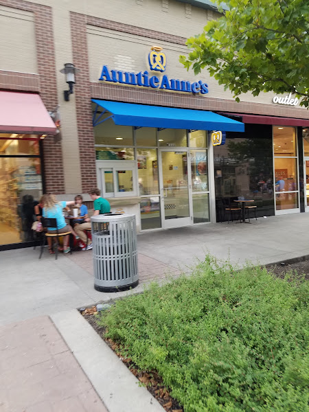 Auntie Anne's