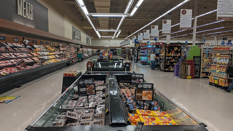 Wigwam Creek Shopping Center