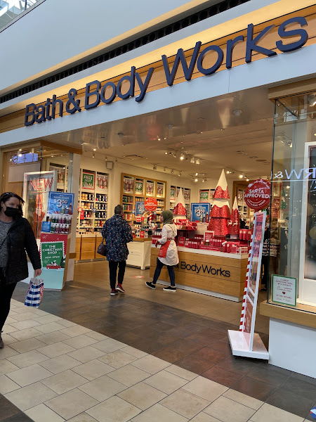 Bath & Body Works