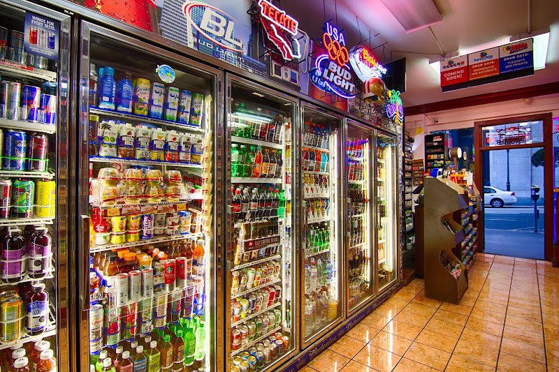 F&M Smokes, Wine and Liquor