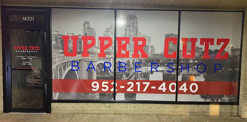 Upper Cutz Barbershop Bloomington - NORTH