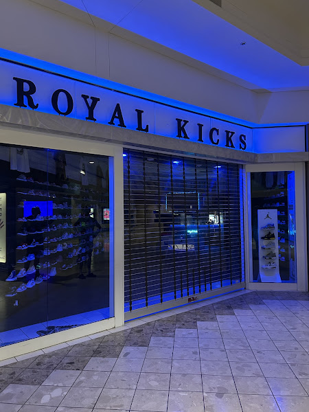 Royal Kicks