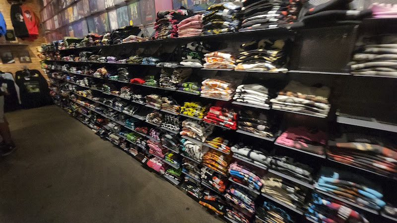 Hot Topic