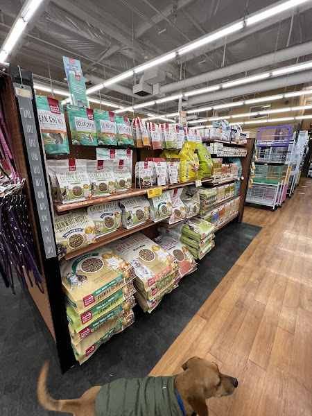 Pet Fun At Harden Ranch Plaza
