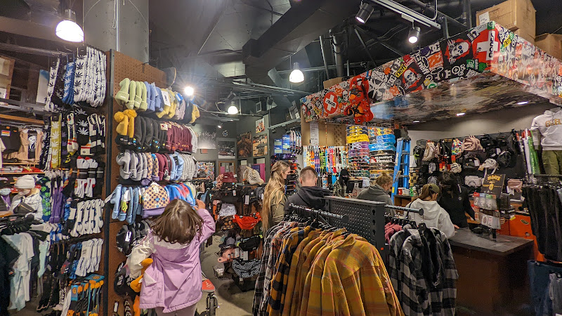 Zumiez