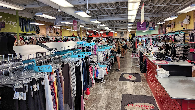 Plato's Closet - Nairn