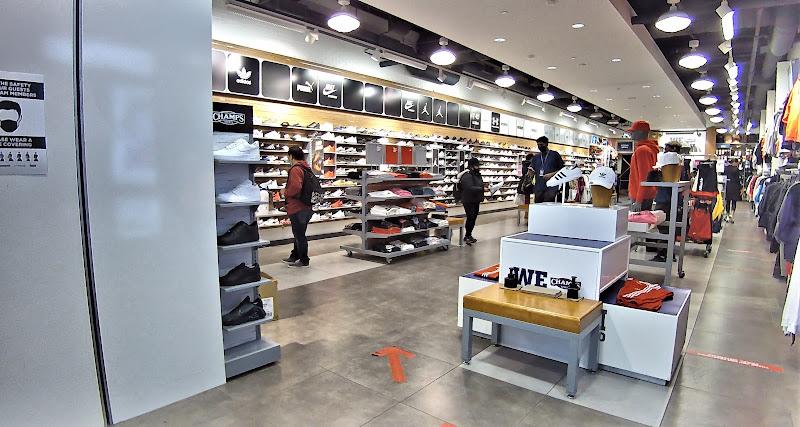 Champs Sports