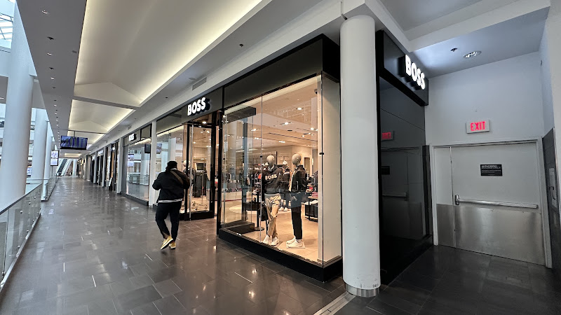 BOSS Store - Arlington Pentagon City