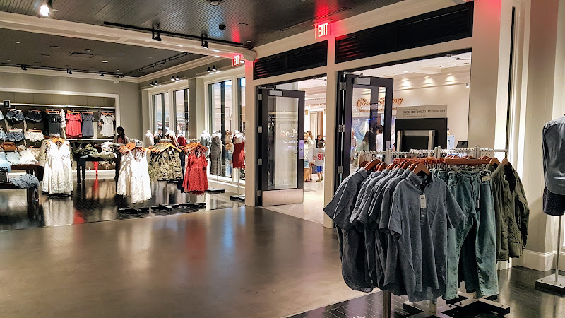 Abercrombie & Fitch