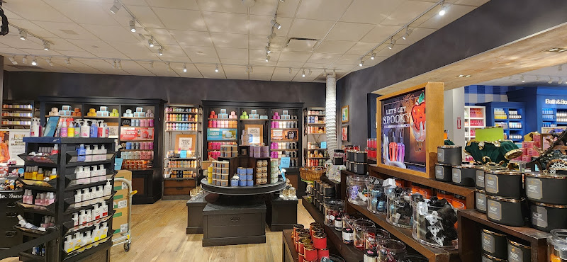 Bath & Body Works