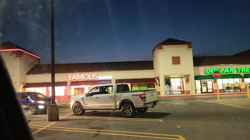 Famous Footwear