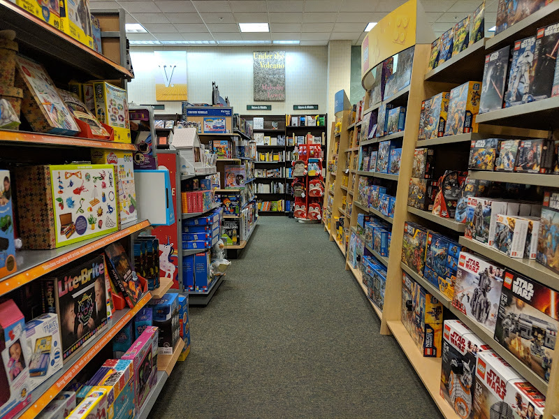 Barnes & Noble