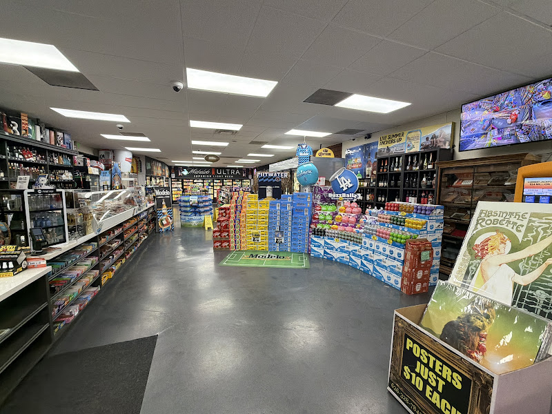 DUKE'S Liquor